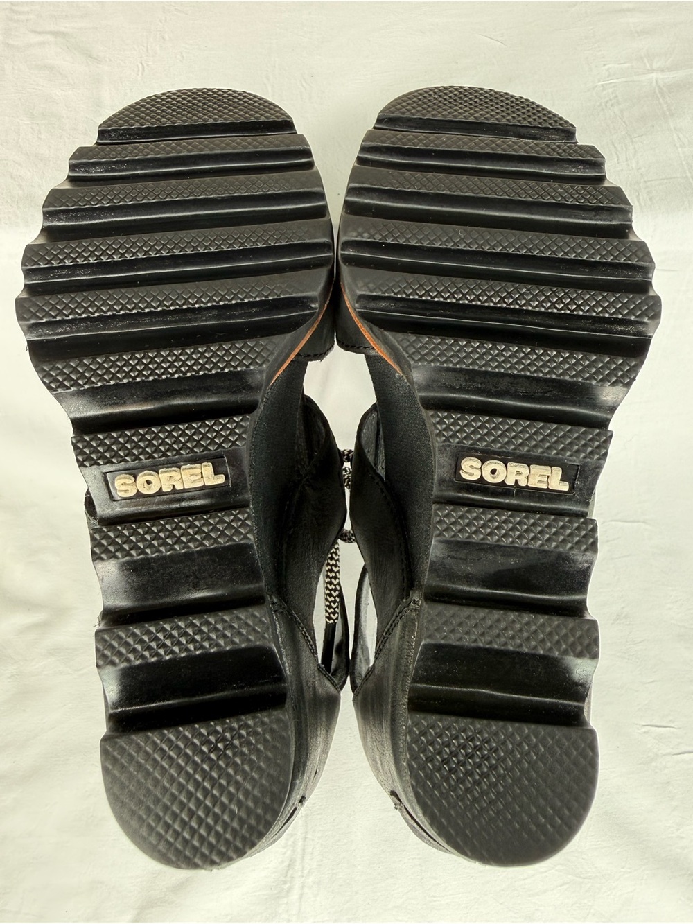 Sorel Joanie II Black Leather Lace Up Wedge Sandals Size 6 - Picture 13 of 15